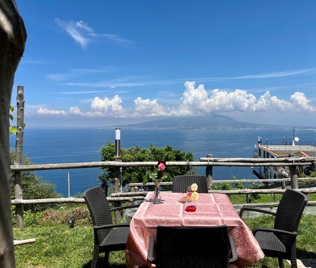 Villa La Badia Montechiaro - Breathtaking View Of Sorrento Coast Vico Equense Exterior foto